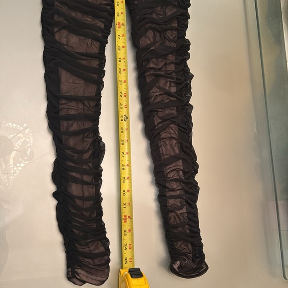 PRETTY LITTLE THING Black ruched fully lined brand new leggings Sz.12 with tags - Picture 12 of 12